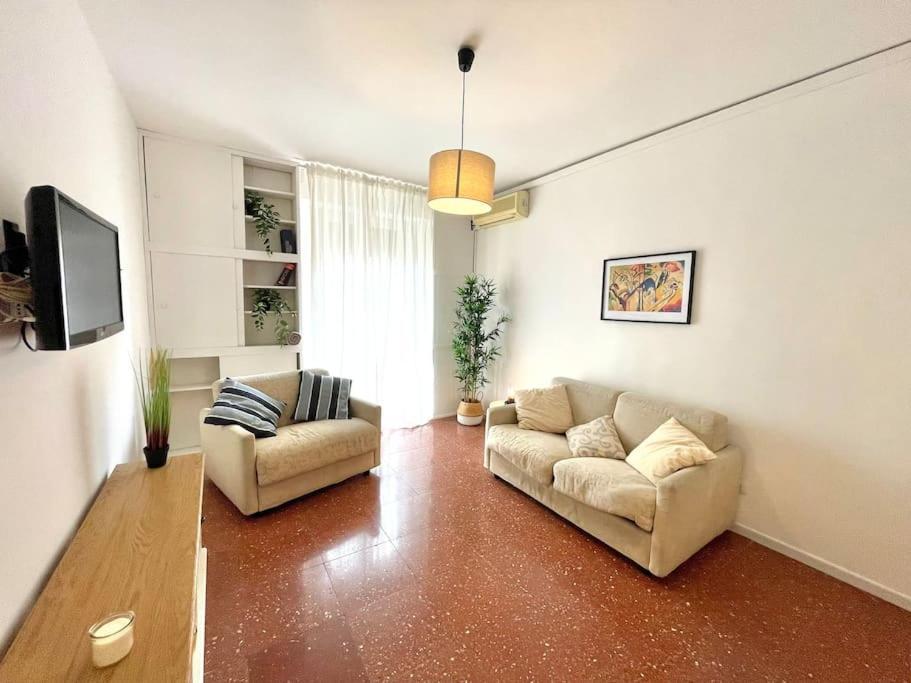 Domus Piramide Apartamento *